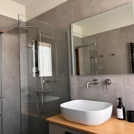 Navigli & Tortona Design District Luxury Apartman