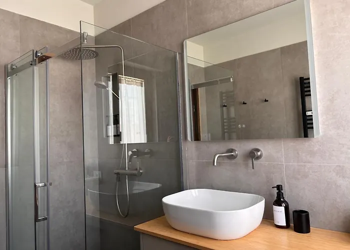Navigli & Tortona Design District Luxury Apartmán